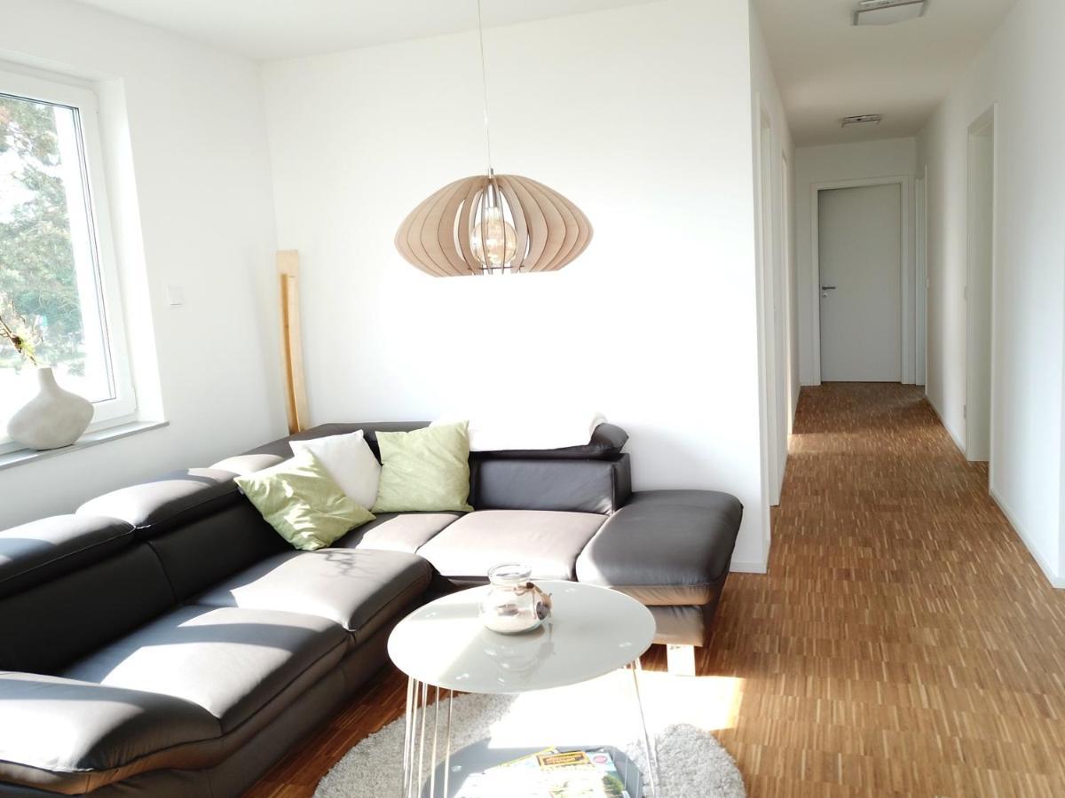 Ferienwohnung Seenland 그로스래셴 외부 사진